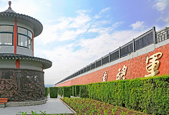 西安霸陵墓園新區(qū)特色功勛園,、軍魂園,、園丁園、公益園